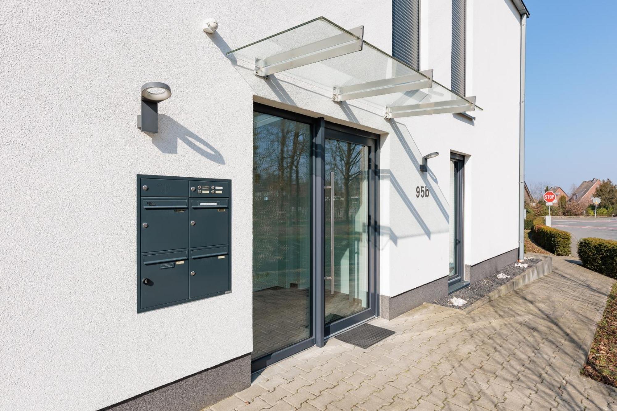 Apartment Zum Wohlfuehlen Mit 2 Zimmern I Garten I Terrasse I Kuechenzeile I Pkw-Parkplatz Ibbenbueren Exterior foto
