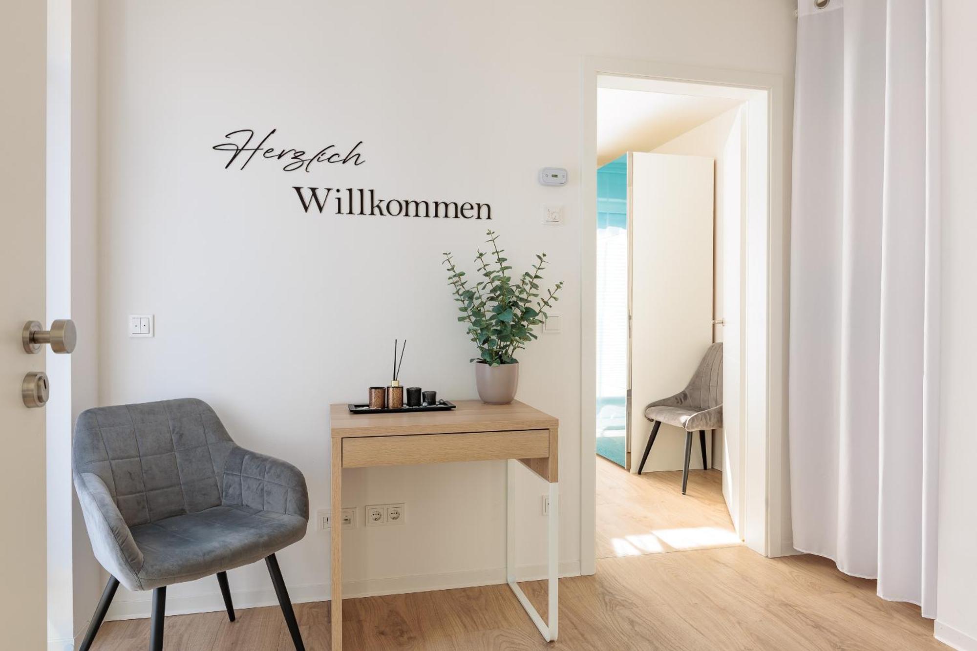 Apartment Zum Wohlfuehlen Mit 2 Zimmern I Garten I Terrasse I Kuechenzeile I Pkw-Parkplatz Ibbenbueren Exterior foto